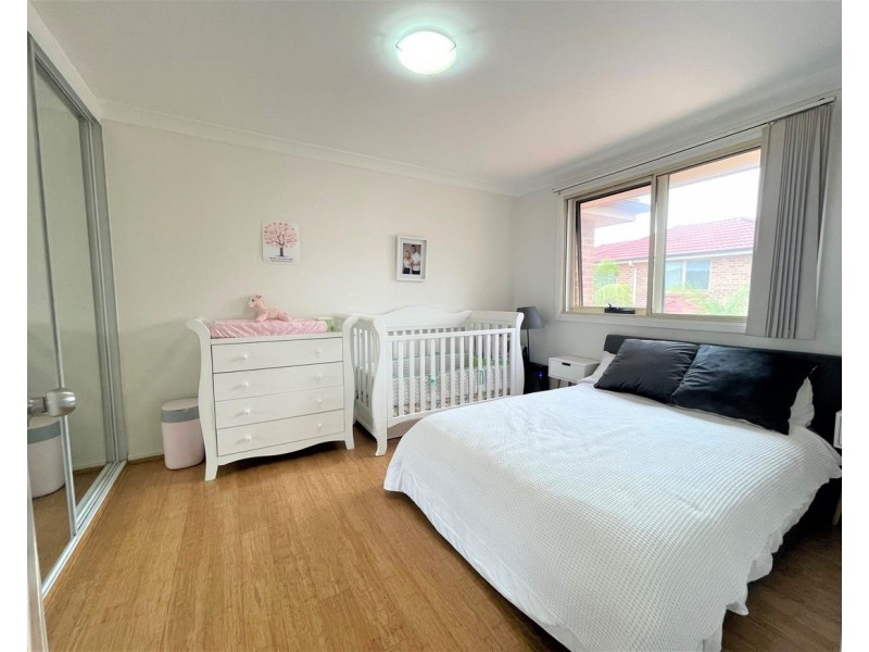2/180 Newbridge Rd, Moorebank NSW 2170