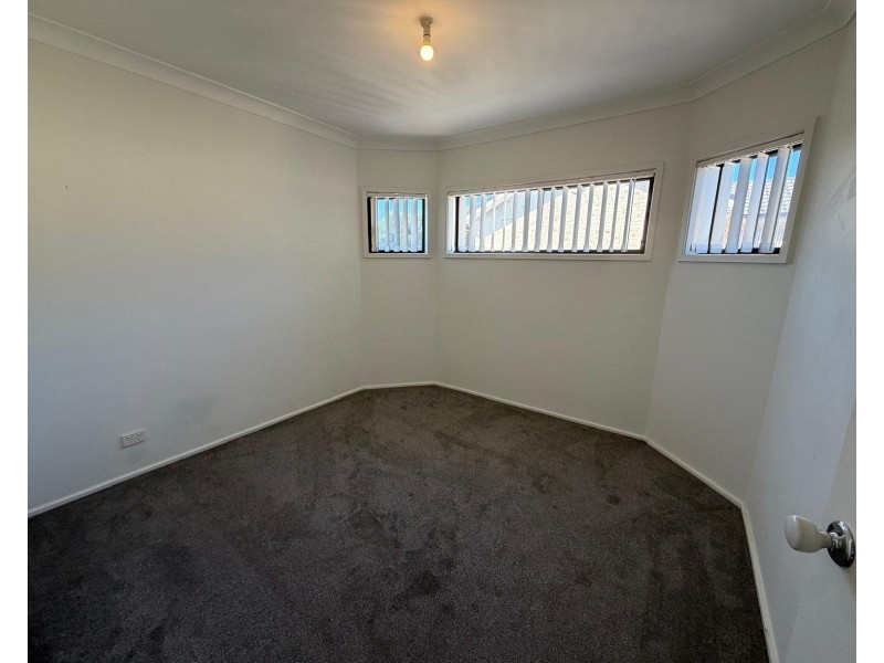 2/50 Pearce St, Liverpool NSW 2170