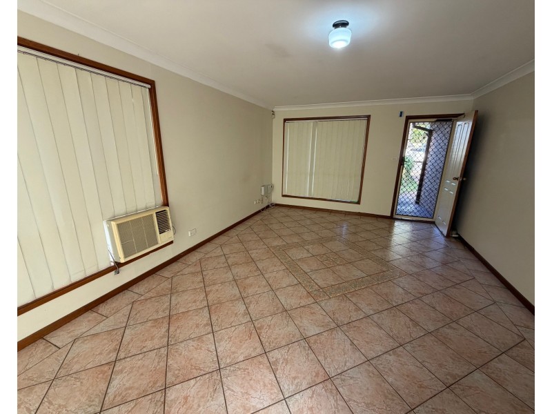3b Passefield St, Liverpool NSW 2170