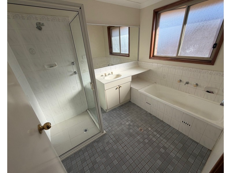 3b Passefield St, Liverpool NSW 2170