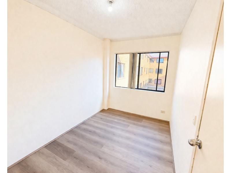 4/42 Copeland St, Liverpool NSW 2170