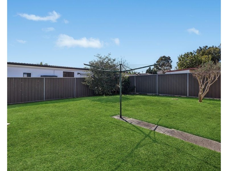 23 Guthega Street, Heckenberg NSW 2168
