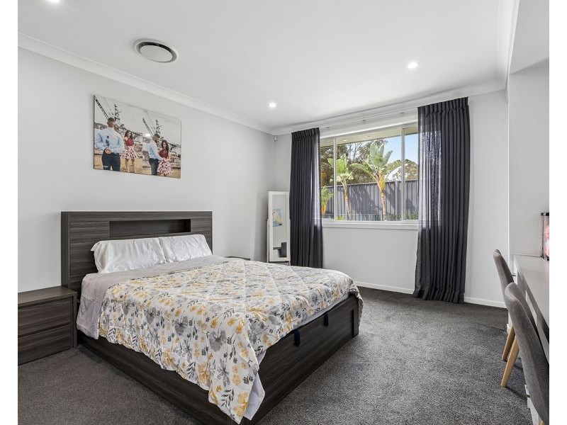 27 Maidenhair Avenue, Denham Court NSW 2565