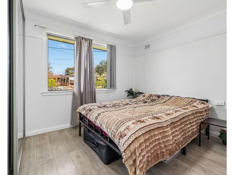 35 Strickland Crescent, Ashcroft NSW 2168