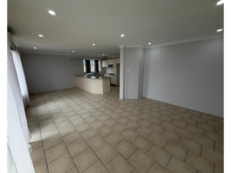 51 Toscana St, Prestons NSW 2170