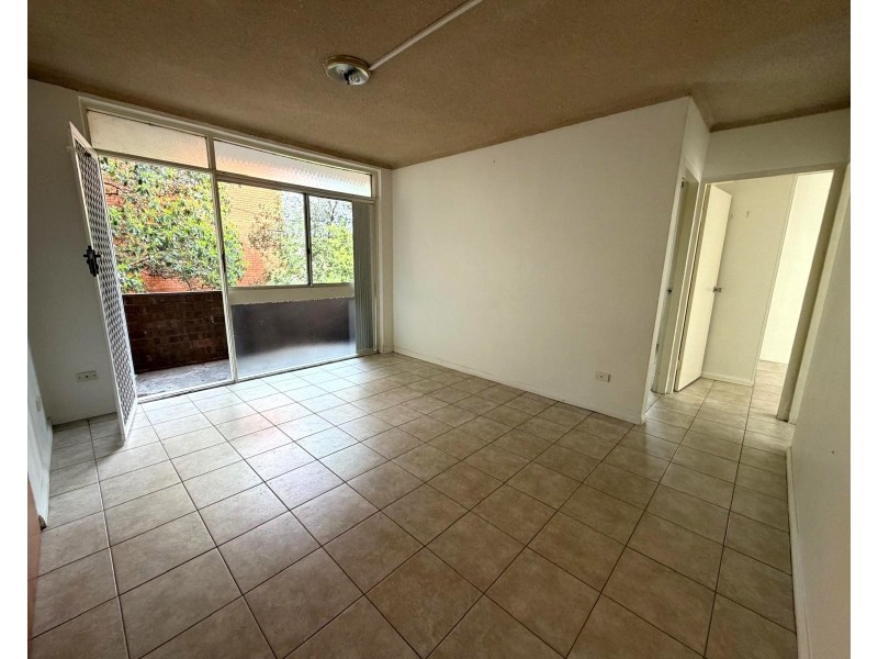 2/30 Goulburn St, Liverpool NSW 2170