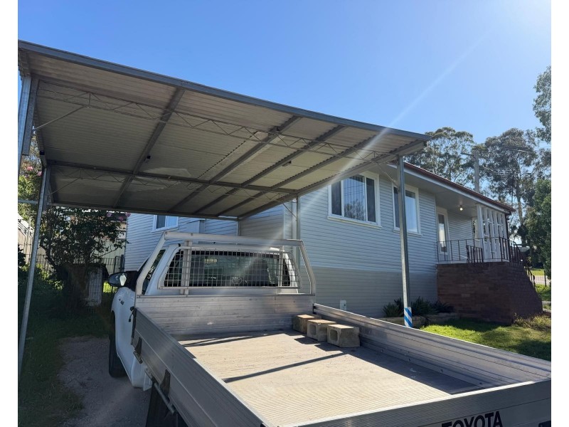 17 Wheeler Ave, Lurnea NSW 2170