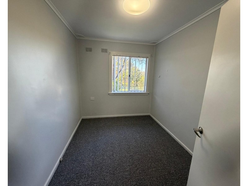 17 Wheeler Ave, Lurnea NSW 2170