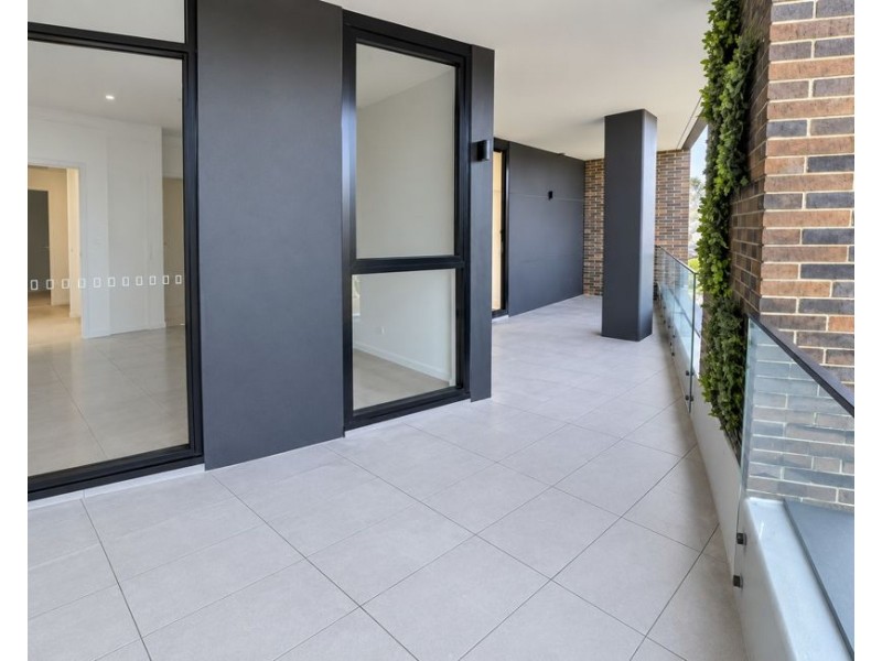 302/6a Atkinson Street, Liverpool NSW 2170
