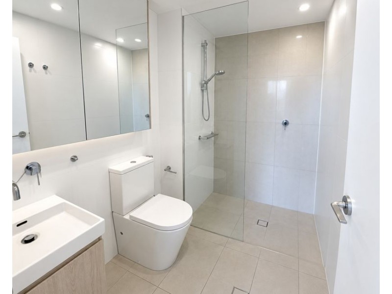 302/6a Atkinson Street, Liverpool NSW 2170