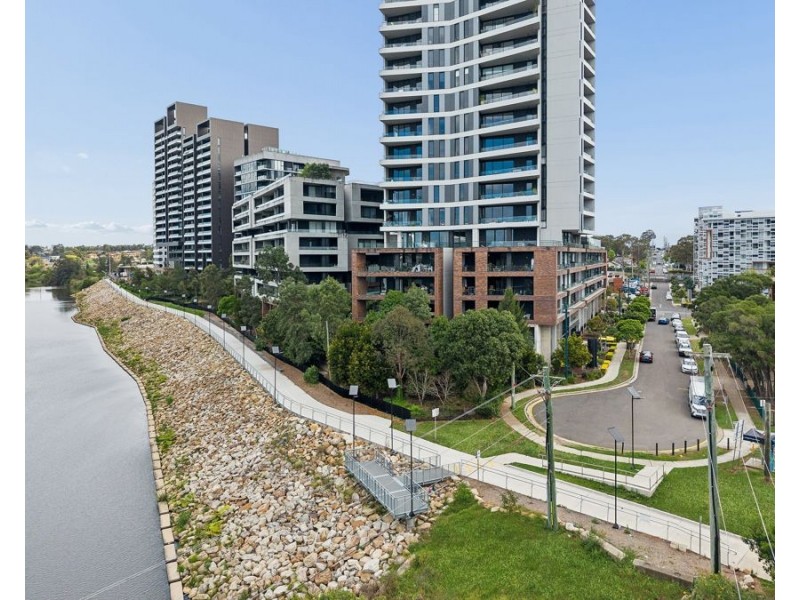 302/6a Atkinson Street, Liverpool NSW 2170