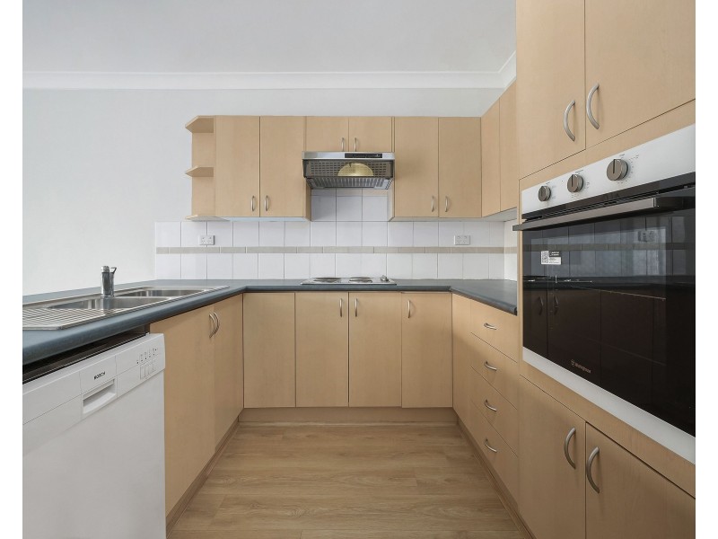 7/69 Bathurst St, Liverpool NSW 2170