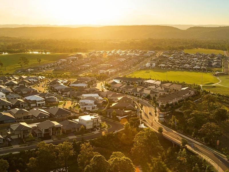 13 Aspect Crescent, Glenmore Park NSW 2745