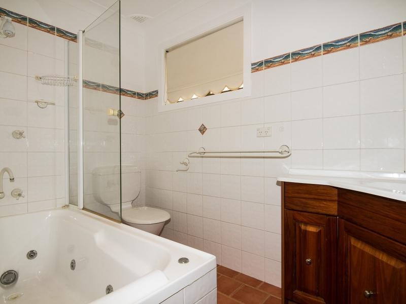 3A Bradman Street, St Clair NSW 2759
