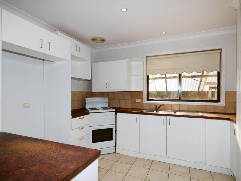 3A Bradman Street, St Clair NSW 2759