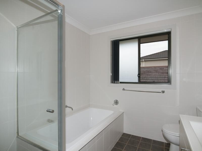 14 Coachwood Drive, Claremont Meadows NSW 2747