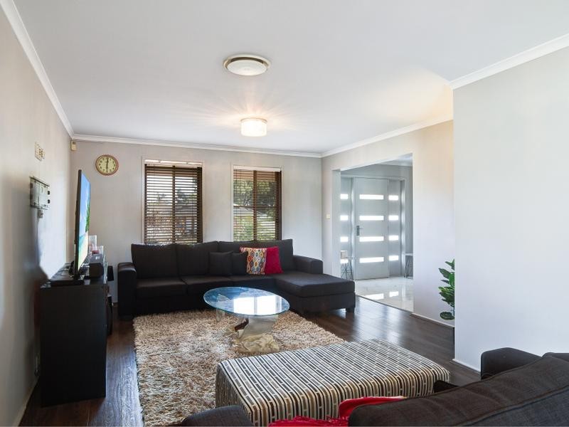 75 Goldmark Crescent, Cranebrook NSW 2749