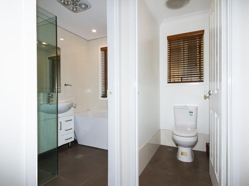 24 Chopin Crescent, Claremont Meadows NSW 2747