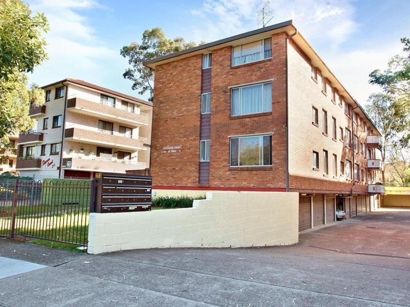 3/213 Derby Street, Penrith NSW 2750