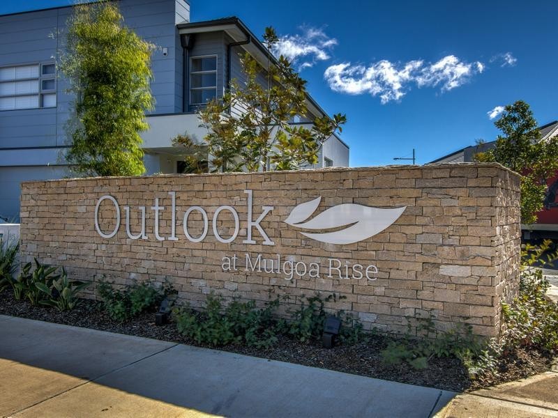 105 Bradley Street, Glenmore Park NSW 2745