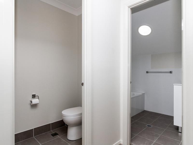 12/90-92 Irwin Street, Werrington NSW 2747