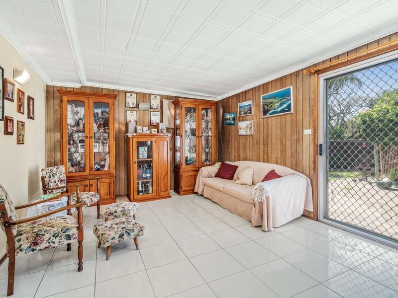 9 Huxley Place, Colyton NSW 2760