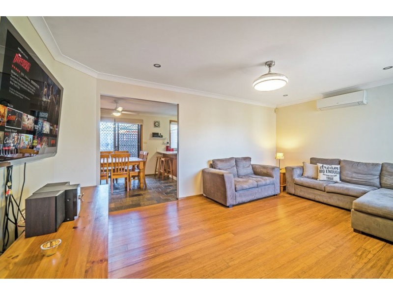 5 Oriole Street, Glenmore Park NSW 2745