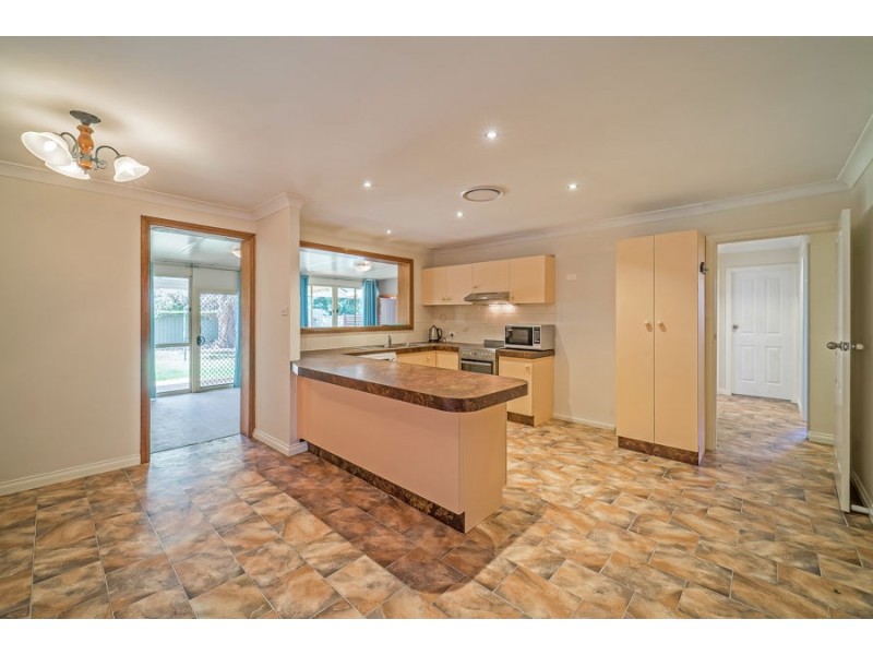 5 Napier Avenue, Emu Plains NSW 2750