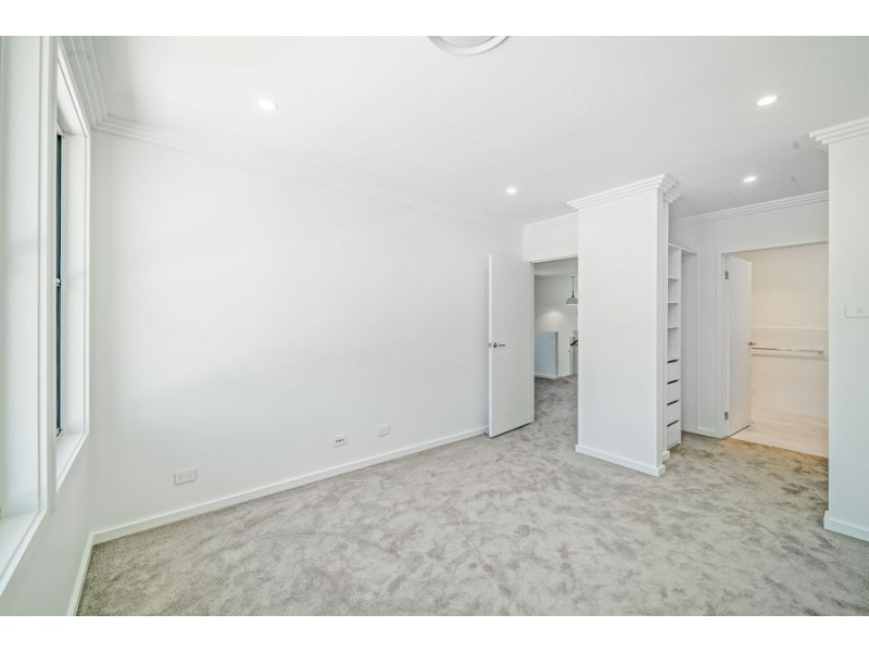 48 Forestwood Drive, Glenmore Park NSW 2745