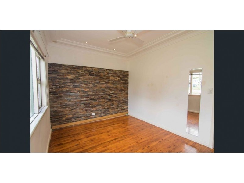 151 Oxford street, Cambridge Park NSW 2747