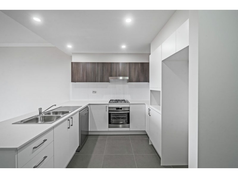 B402/48-56 Derby Street, Kingswood NSW 2747