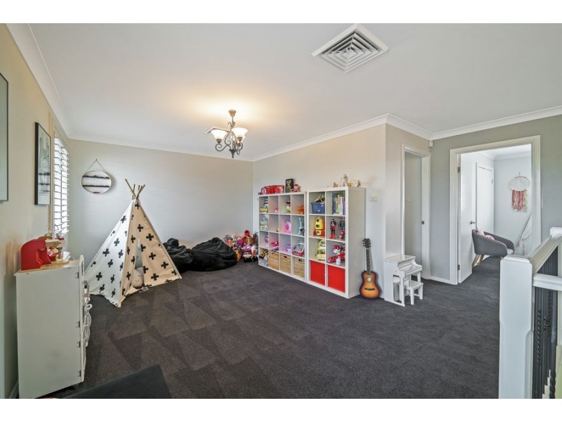 24 Windorra Avenue, Glenmore Park NSW 2745