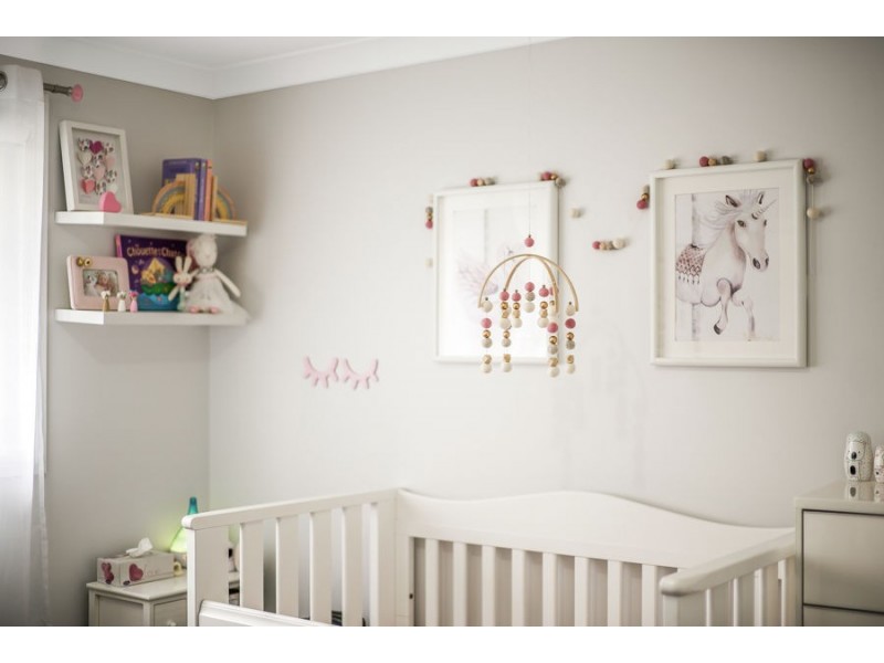 24 Windorra Avenue, Glenmore Park NSW 2745