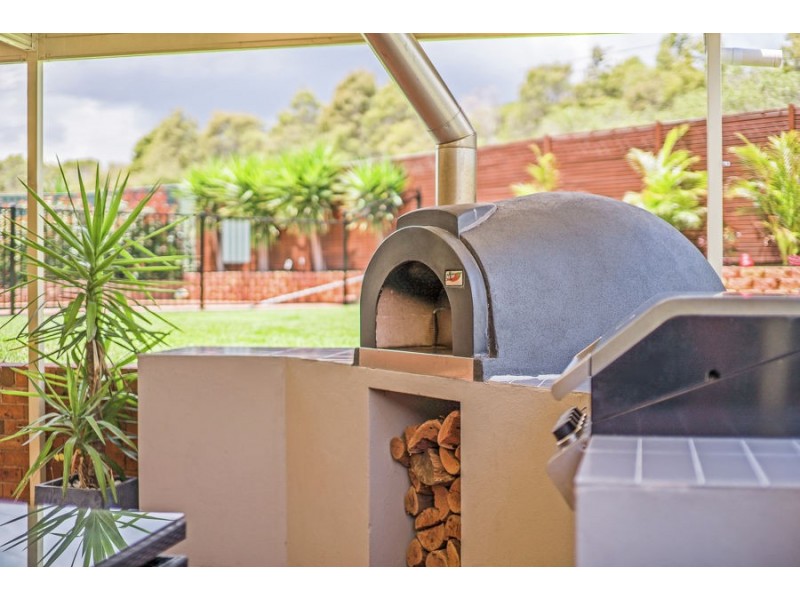 24 Windorra Avenue, Glenmore Park NSW 2745