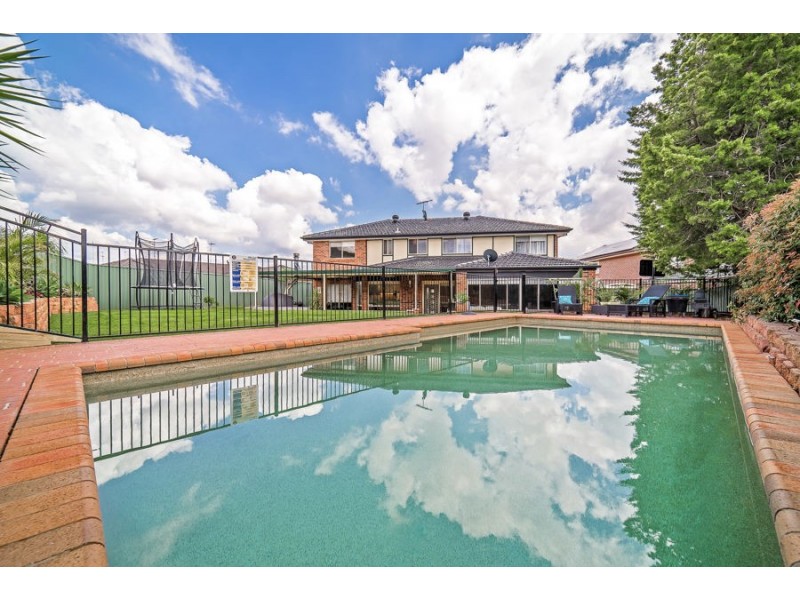 24 Windorra Avenue, Glenmore Park NSW 2745