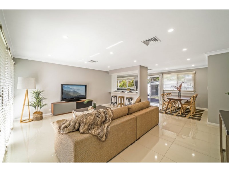 32 Mazepa Avenue, South Penrith NSW 2750