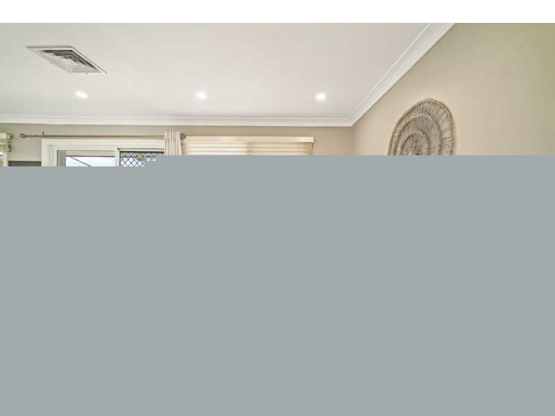 32 Mazepa Avenue, South Penrith NSW 2750