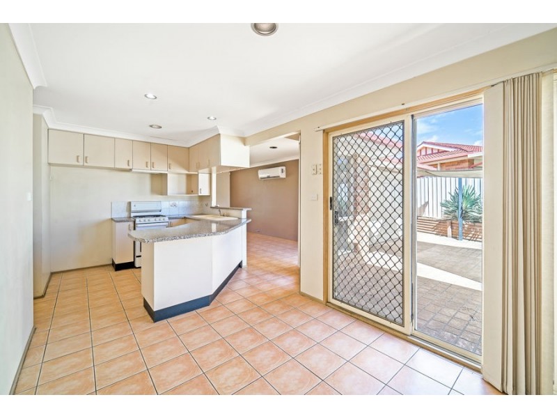 21 Floribuna Avenue, Glenmore Park NSW 2745