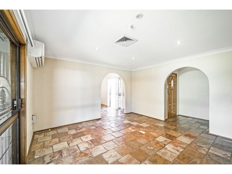 133 Greenbank Dr, Werrington Downs NSW 2747