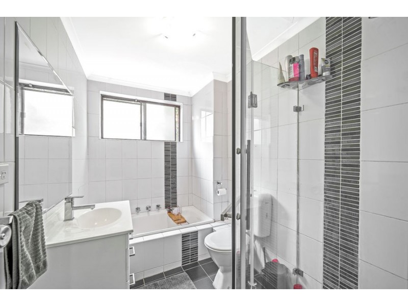 2/21 York Road, South Penrith NSW 2750