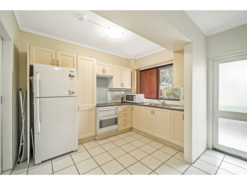 2/21 York Road, South Penrith NSW 2750