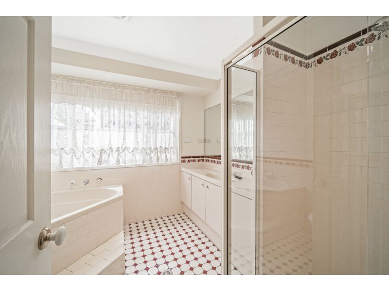 35 Bujan St, Glenmore Park NSW 2745