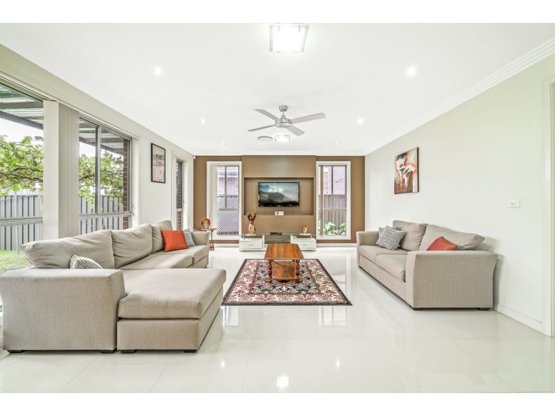 2 Rosecrea Court, Glenmore Park NSW 2745