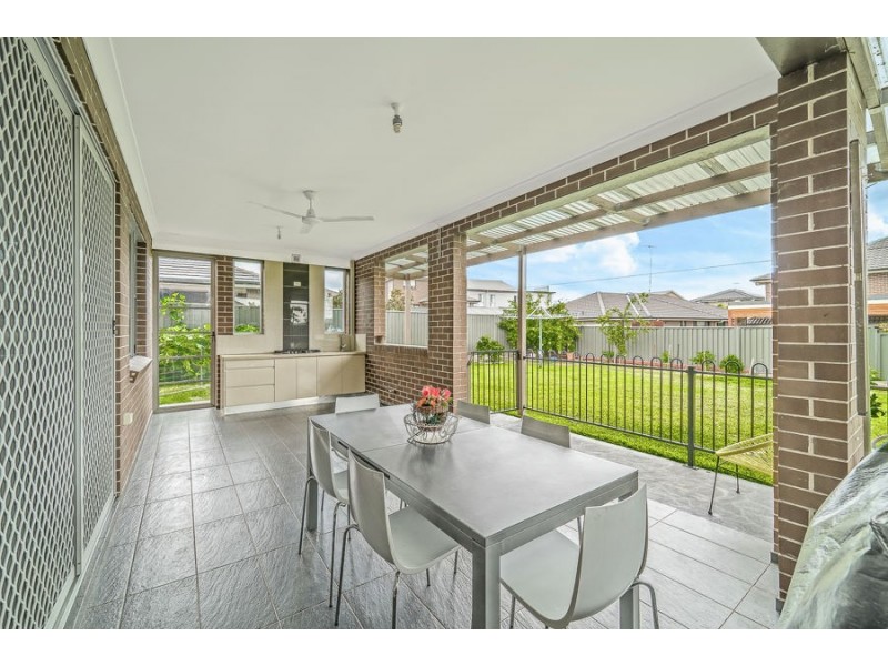 2 Rosecrea Court, Glenmore Park NSW 2745