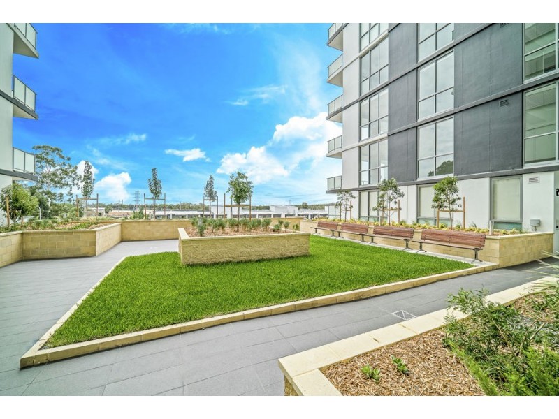 532/1-39 Lord Sheffield Circuit, Penrith NSW 2750