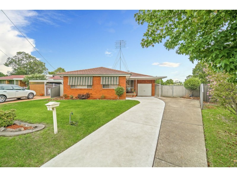 17 Berridale Avenue, South Penrith NSW 2750