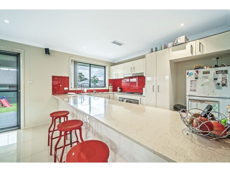 1A Moluccana Crescent, Ropes Crossing NSW 2760