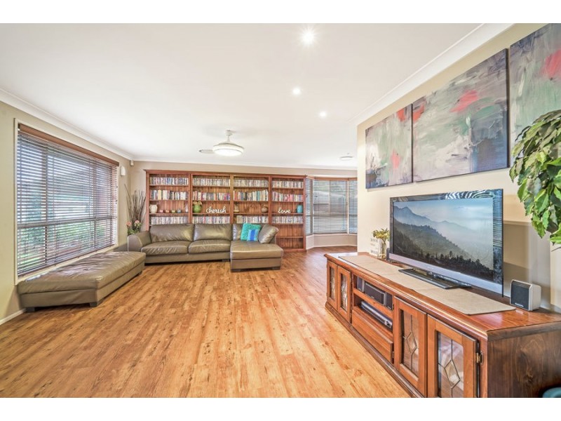 10 Kanina Place, Cranebrook NSW 2749