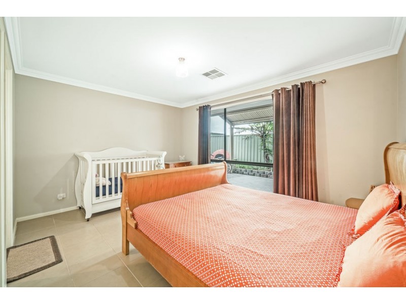 4 Michele Avenue, Cambridge Park NSW 2747