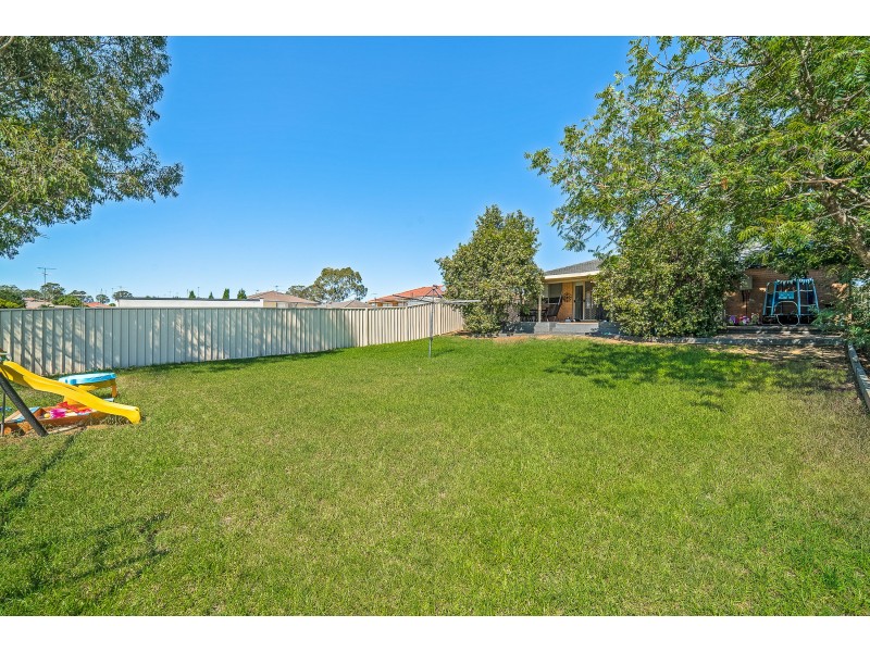 37 Dulhunty Court, Cranebrook NSW 2749